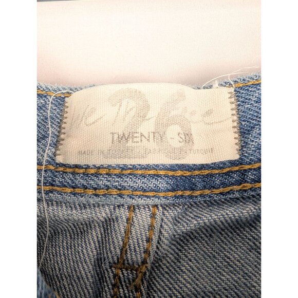 We The Free Jeans Womens 26 Blue Maggie Button Fly Distressed Denim - Picture 2 of 11